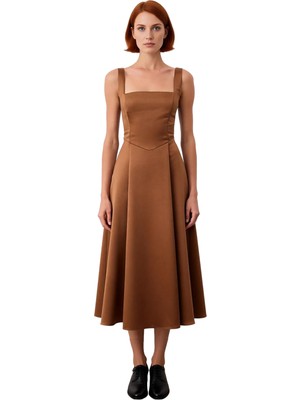 Ersefa Kadın Şık Gece Elbisesi Skater Siluet Kare Yaka Midi Boy Düz Desen Saten Dokuma Kalın Askılı