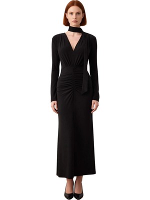 Ersefa Kadın Fashion Forward Bodycon Kesim V Yaka Kuşak Detaylı Maxi Elbise Kış Şık Ortamlar Için