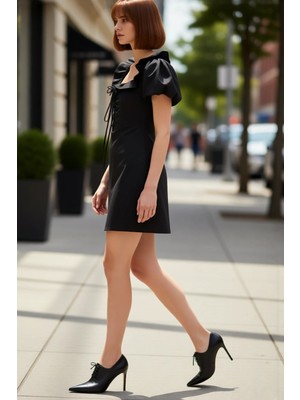 PayBuy Kadınlara Özel Skater Kalıp Kare Yaka Balon Kol Kısa Abiye Elbise Modern Gece Şıklığı Sunar