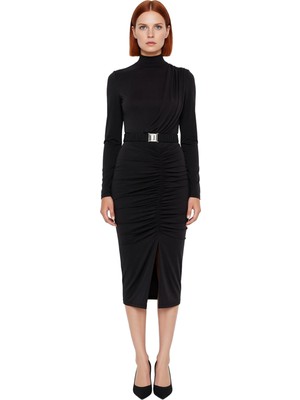 Ersefa Kadın Şık Dik Yaka Kemerli Drapeli Vücuda Oturan Midi Örme Elbise Uzun Kollu Zarif Stil Kaliteli