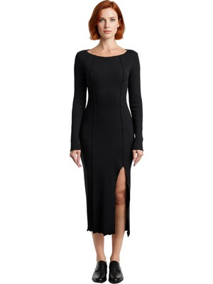 Ersefa Kadın Fitted Midi Elbise Kayık Yaka Uzun Kollu Yırtmaçlı Örme Kumaşıyla Şık ve Rahat Bir Stil Sunar