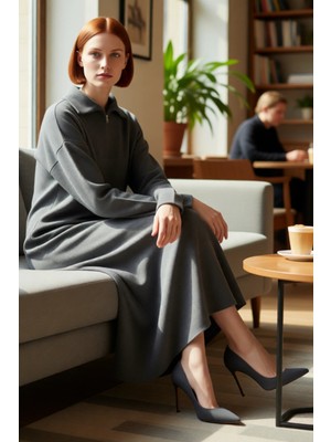 FRM Kadın Akrilik Triko Maxi Elbise Fermuarlı Dik Yaka Uzun Kollu Kış Günleri Için Ideal Seçenek