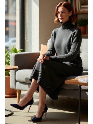 FRM Kadınlara Özel Düz Desen Balıkçı Yaka Midi Triko Elbise Kış Sezonu Için Modern ve Trend Kaliteli