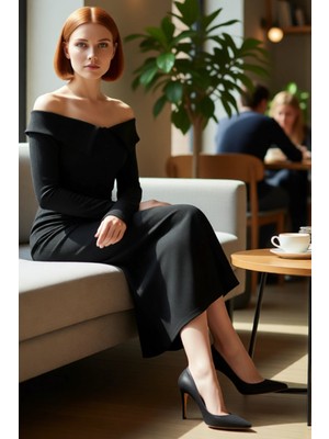 FRM Kadın Siyah Düz Desenli Maxi Elbise Carmen Yaka Bodycon Kalıp Kış Mevsimi Konforu Kaliteli