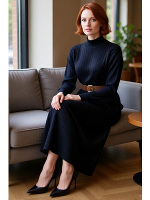 FRM Kadın Rahat Shift Kalıp Uzun Kollu Dik Yaka Kemerli Maxi Triko Elbise Yırtmaç Detaylı Kış Stili