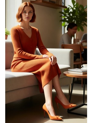 FRM Kadın Günlük V Yaka Düğmeli Uzun Kollu Triko Midi Bodycon Elbise Şık ve Konforlu Tasarım Kaliteli