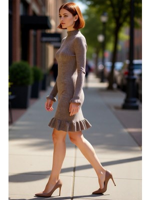 PayBuy Kadın Fitilli Triko Mini Elbise Fırfır Detaylı Uzun Kollu Dik Yaka Kışlık Şıklık ve Konfor Sunar