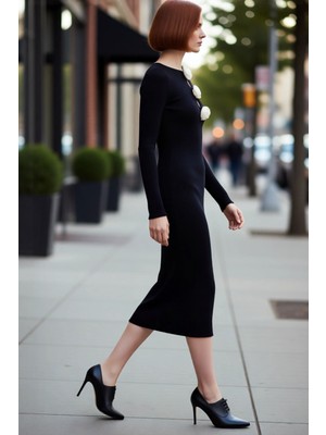 PayBuy Kadın Limited Edition Siyah Bodycon Triko Gül Detaylı Maxi Elbise Ilkbahar Sonbahar Zarafeti Sunar