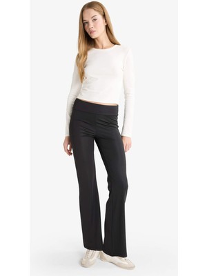 DeFacto Beli Lastikli Flare Fit Pantolon F8941AX25AU