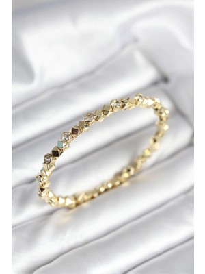 Butik Zirkon Taşlı Küp Şerit Model Pirinç Gold Renk Kadın Bileklik