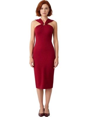 Ersefa Bordo Dokuma Kumaş Kadın Halter Yaka Bodycon Midi Elbise Özel Davetlerde Asil Bir Şıklık Sunar