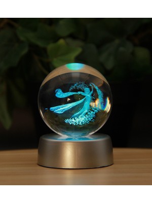 Işıklı ve 3D Boyutlu Kristalleşmiş Cam Frozen Elsa Küre