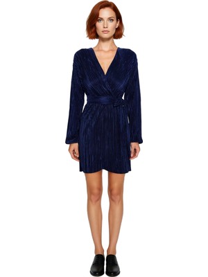 Ersefa Kadın Şık Uzun Kol Piliseli Polyester Kruvaze Mini A Kesim Bağlama Detaylı Gece Elbisesi Kış Sezonu