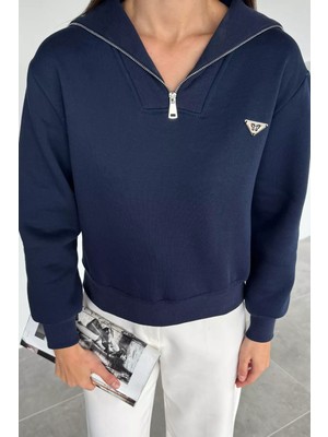 Gülseli Kadın Yarım Fermuarlı Metal Aksesuarlı Şardonlu Sweatshirt P-00018601