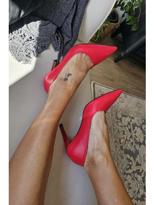 10 1814 Topukla Kadın Ince Topuklu Stiletto Ayakkabı
