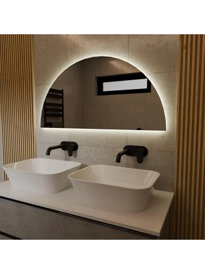 Aypars Atölye Arco LED Ayna – Yarım Kemer Formlu Modern Banyo Aynası