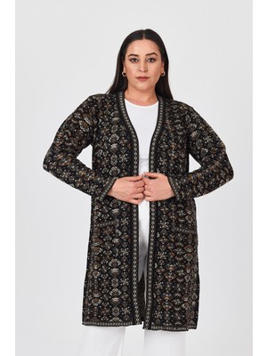 Kadın Siyah Çiçek Desenli Uzun Cepli Kilim Hırka
