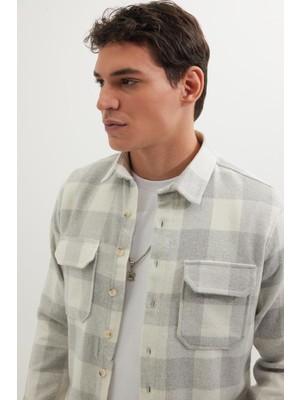 Tudors Erkek Slim Fit Dar Kesim Uzun Kollu Kapaklı Çift Cepli Kareli Kışlık Oduncu Gömlek