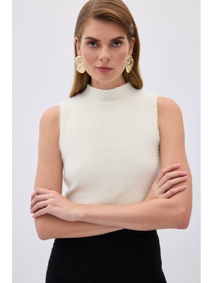 Sateen Sıfır Kol Sakallı Triko Bluz - Ekru