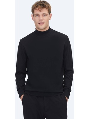 Kip Siyah Yarım Balıkçı Yaka Jakarlı Yün Karışımlı Triko Kazak