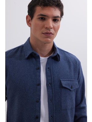 Tudors Erkek Slim Fit Tek Cep Kapaklı Düz Oduncu Spor Indigo Gömlek