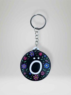 Mundy Ö Harf Kişiye Özel Harfli Çiçek Desenli Plastik Anahtarlık Şişe Açacağı  Hem Şık Hem Kullanışlı Hediye Seçeneği