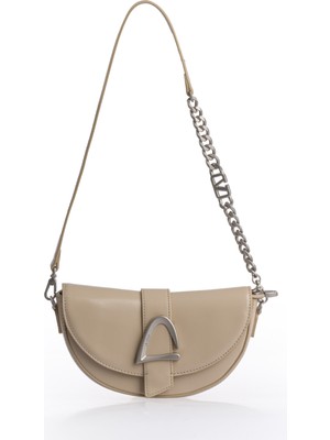 Levidor Asimetrik Tasarım, Zincir ve Logo Detaylı Şık Kadın Omuz Çantası 930373 Bej