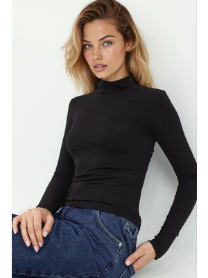 Hiccup Kadınlar Slim Fit Turtleneck Uzun Kollu Yumuşak Viskon Üst Siyah