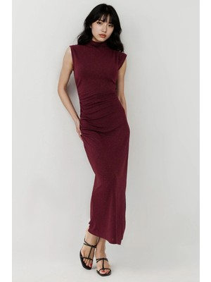 Hiccup Kadın Yuvarlak Yaka ve Fermuarlı Kolsuz Dar Midi Elbise Bordo Kırmızı
