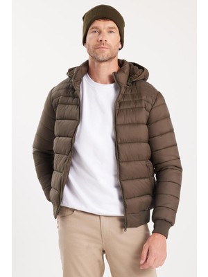 Tudors Erkek Relax Fit Rahat Kesim Çift Cepli Kapüşonlu Sıcak Tutan İçi Kürklü Haki Mont