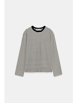 Açelya Okcu Premium Pamuklu Oversize Çizgili Uzun Kol Tişört