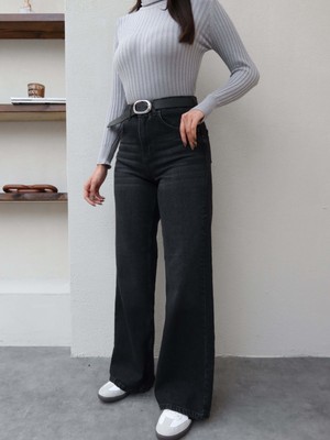 Esra Helvacı Likralı Straight Jean