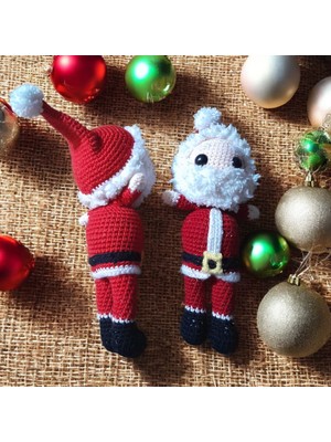 El Yapımı Örgü Noel Baba Amigurumi Bebek – Yılbaşı Hediyesi & Dekoratif Figür | El Işi Oyuncak Santa Claus