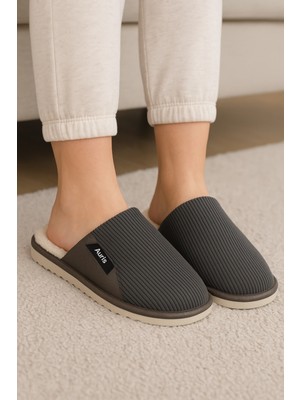 Wordex AR-060 Unisex Kadife Kumaş Içi Kürklü Kışlık Ev Terliği