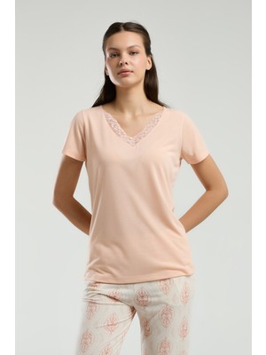 QKK Kadın V Yaka Kısa Kol T-Shirt & Uzun Alt Pijama Takımı Q4.A3.K6.R8K