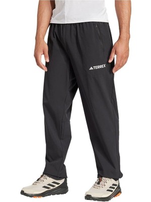 adidas Erkek  Siyah  Eşofman Altı MT ESS PANTS JP0811