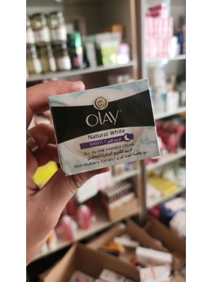 Olay Natural Glowing Fairness Gece Kremi Tüm Ciltler Için Aydınlatıcı Doğal Beyazlatıcı Gece Kremi
