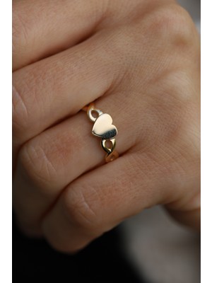 Yenigün Kuyumculuk 14 Ayar Altın Kolu Sonsuzluk Detaylı Kalp Objeli Yüzük