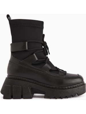 Limoya Casey Siyah Kalın Tabanlı Bağcıklı Kadın Bot