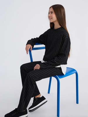 LC Waikiki Bisiklet Yaka Kız Çocuk Sweatshirt ve Pantolon  (W5)