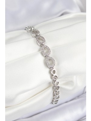 Efe Avm Pirinç Zirkon Taşlı Oval Model Gümüş Renk Kadın Bileklik - Lisinya