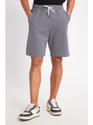 Tudors Erkek Gri Relax Fit Kesim %100 Pamuk Beli Bağcıklı Şort Nefes Alabilir Özellik