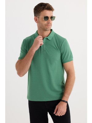 Tudors Erkek Slim Fit Dar Kesim Pamuklu Yumuşak Dokulu Serin Tutan Kumaş Düz Pike Yeşil Polo Yaka Tişört