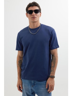 Tudors Erkek Regular Fit Klasik Kesim %100 Pamuk Bisiklet Yaka Lacivert Tişört