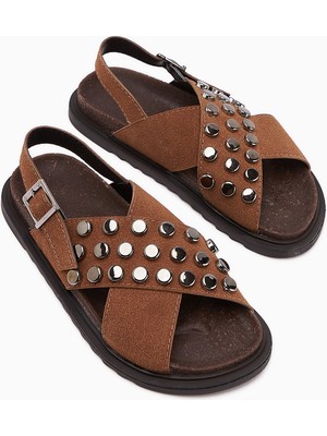 Limoya Lina Taba Zımbalı Çapraz Bantlı Kadın Sandalet