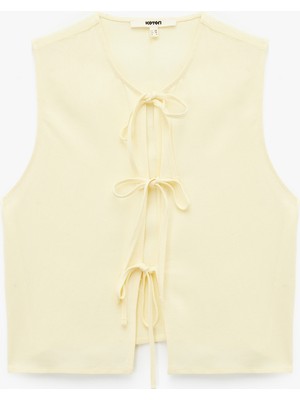 Koton Keten Karışımlı Önden Bağlamalı Fiyonk Detaylı Kolsuz Bluz