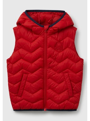 United Colors Of Benetton Erkek Çocuk Kırmızı Logo Detaylı Kapüşonlu Yelek