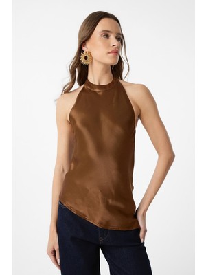 Antioch Kahve Asimetrik Saten Sırt Dekolteli Kadın Top