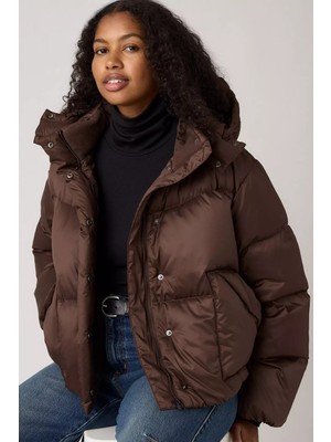 Levi's Kapitoneli Regular Fit Kapüşonlu Mont Bayan Mont 003MD