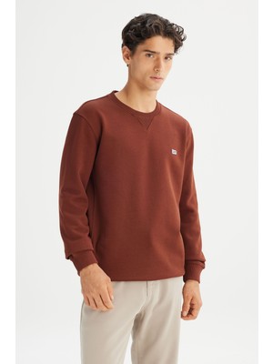 Lee L81IRY906 Kahverengi Erkek Bisiklet Yaka Regular Fit Sweatshirt